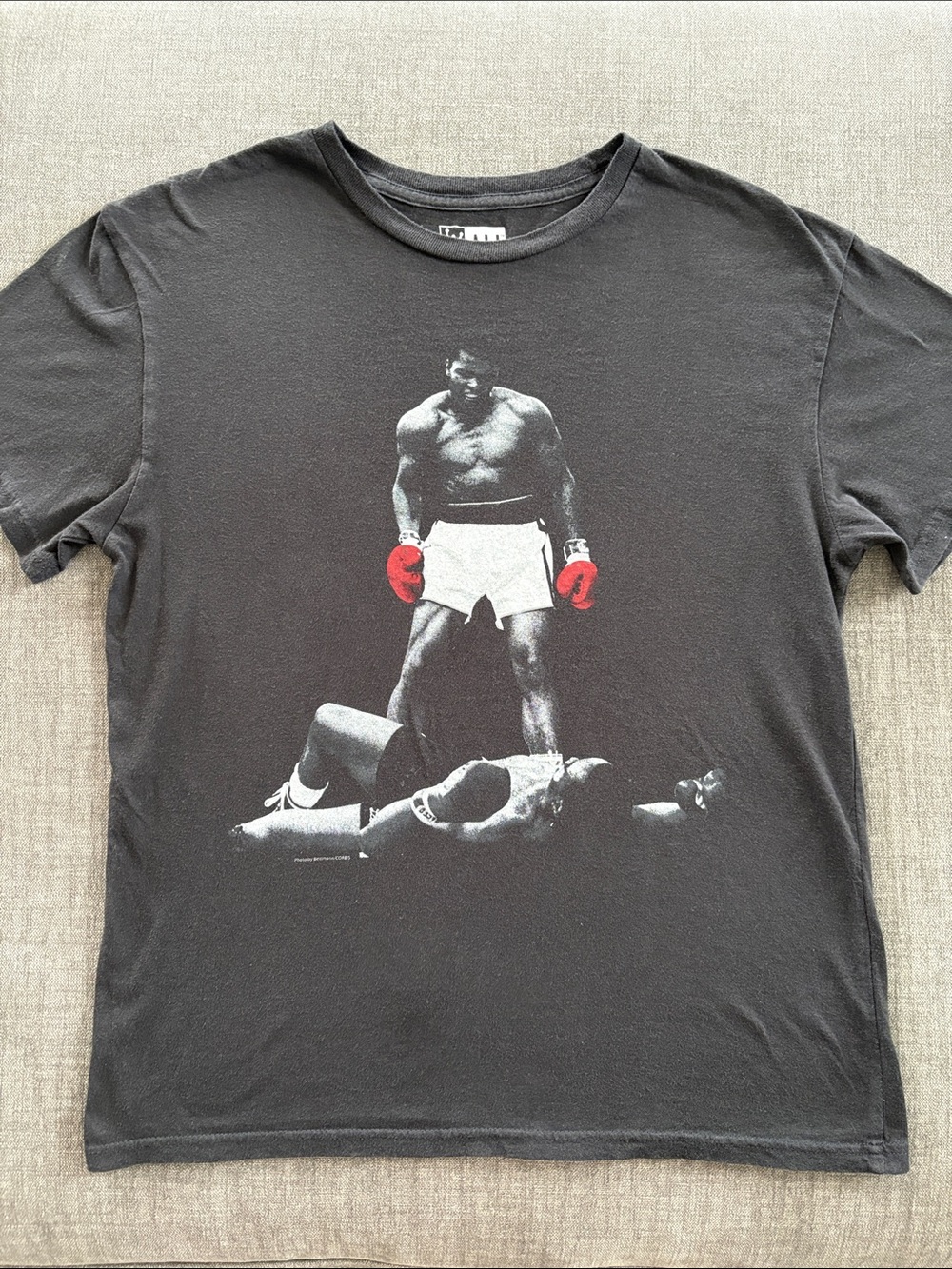 Muhammad Ali vs Sonny Liston Graphic Tee - Size L knockout tee